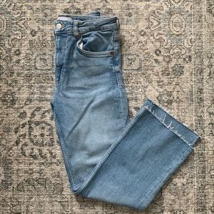Zara ankle length mind rise straight jeans